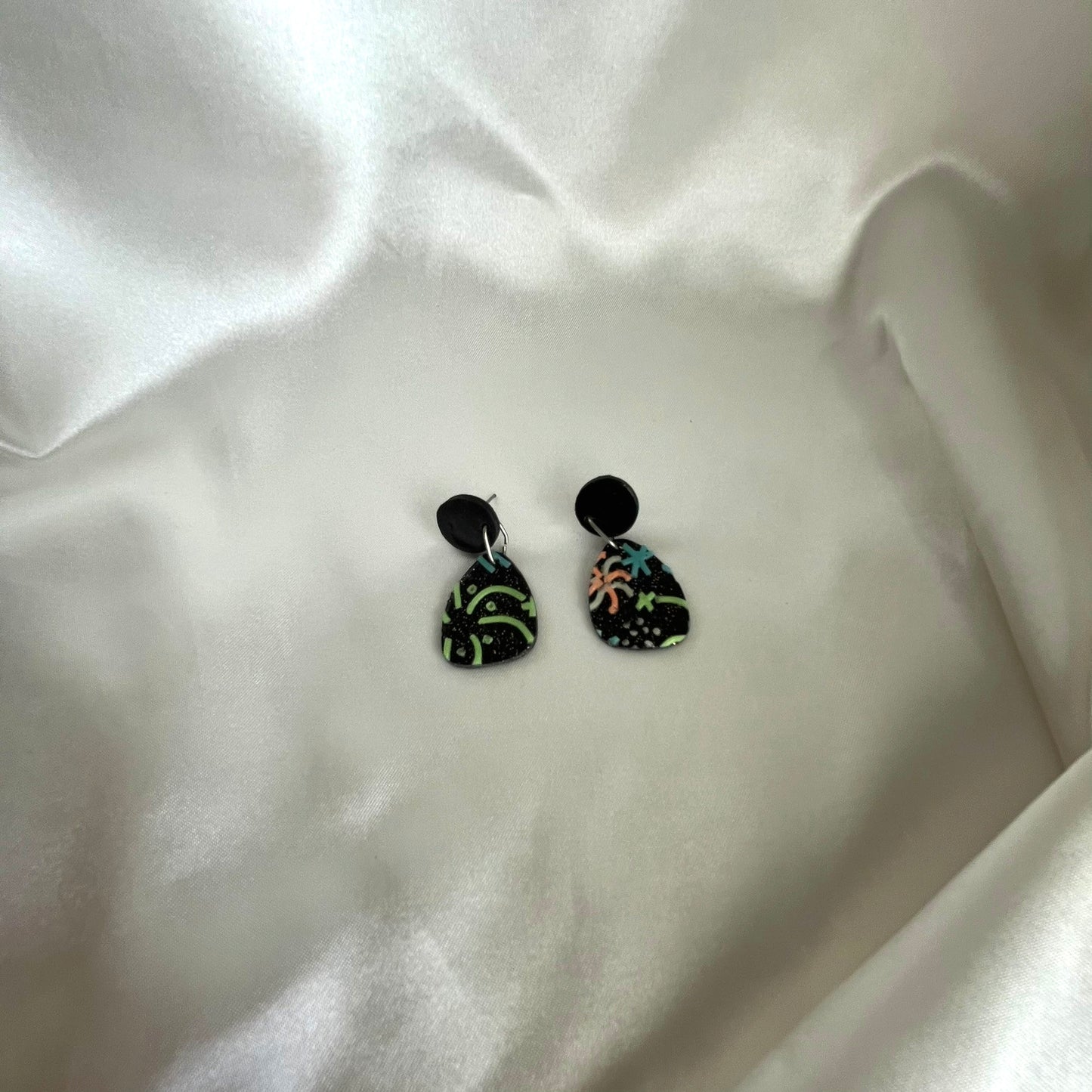 Firework Pebble Drop Studs
