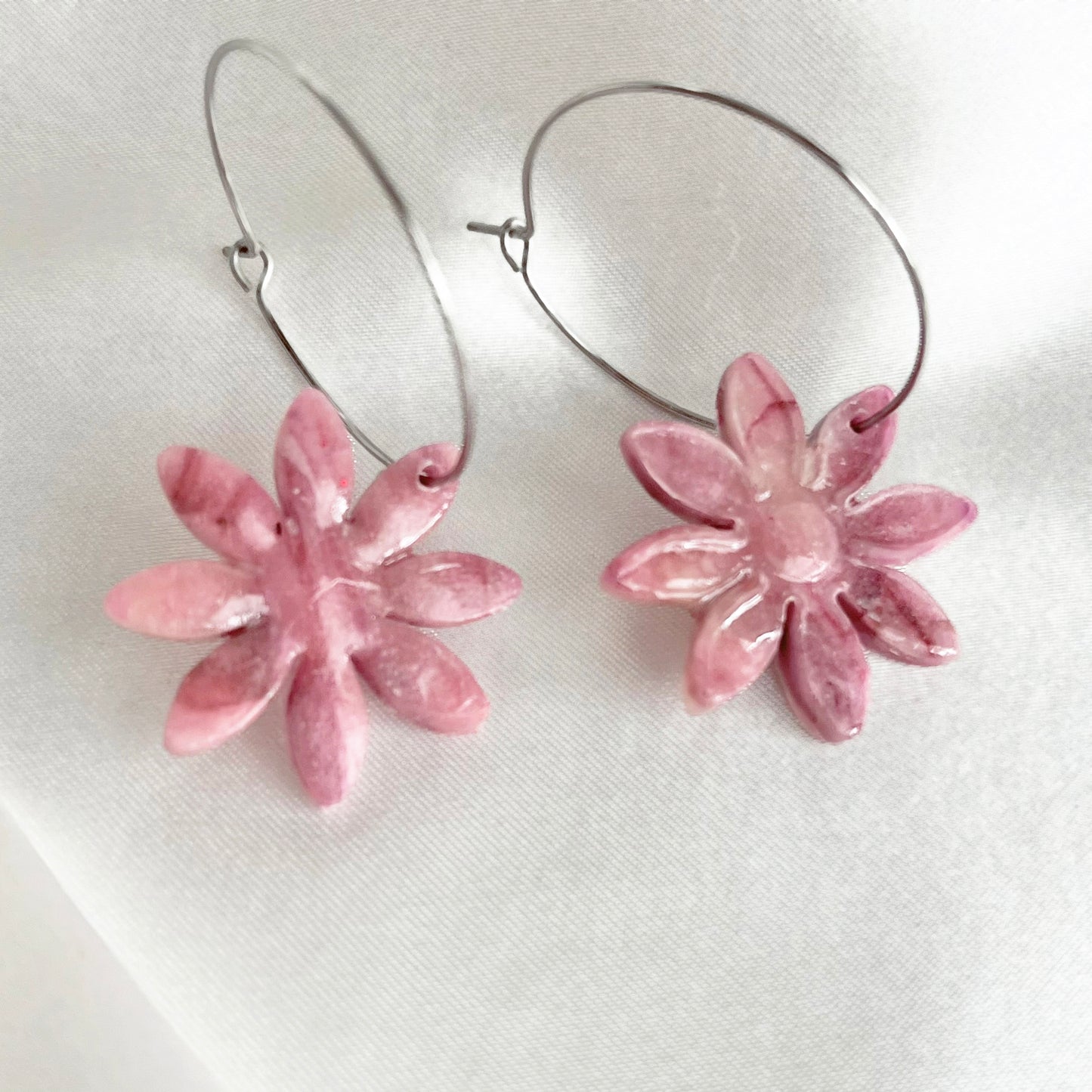 Lilac Quartz Daisy Earrings