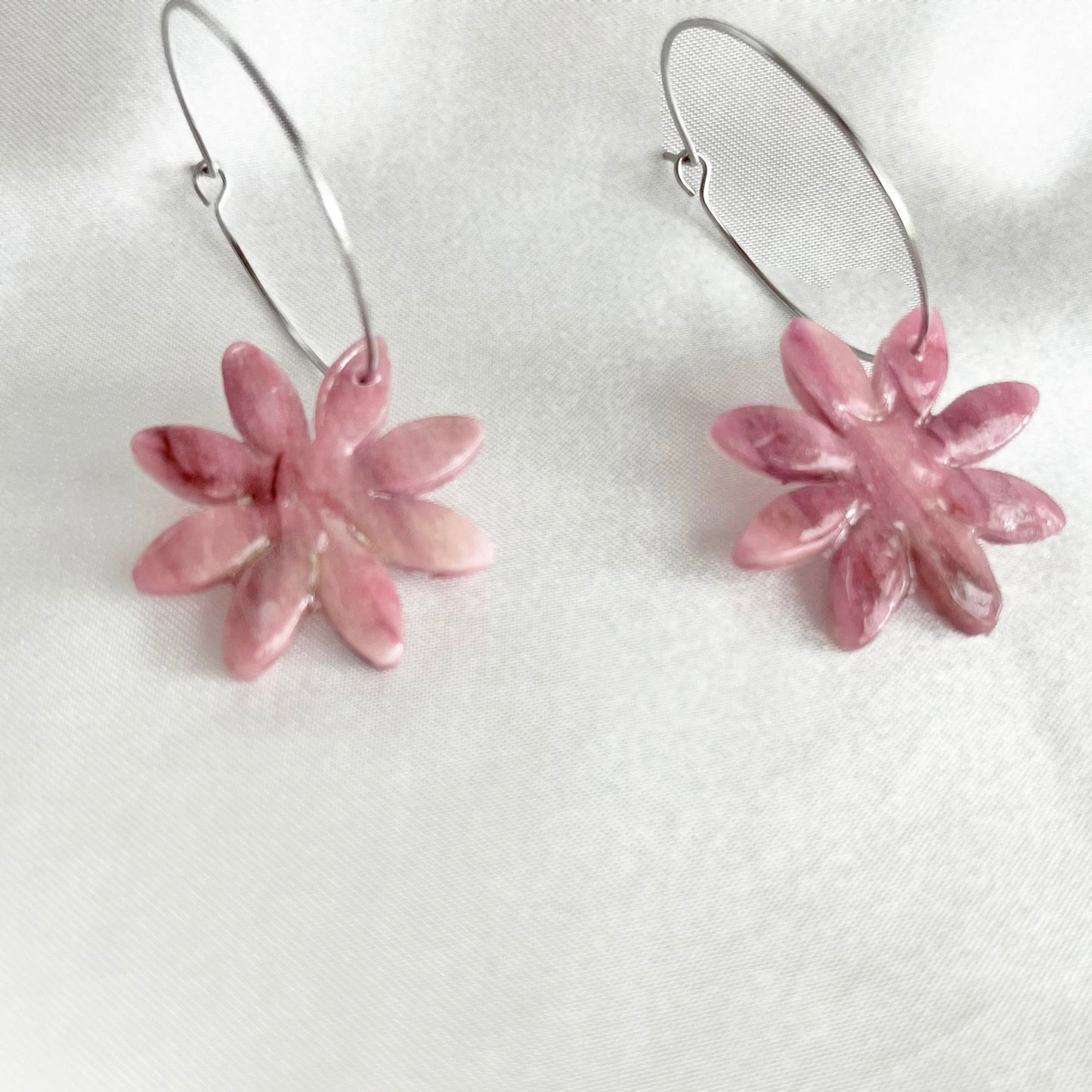 Lilac Quartz Daisy Earrings