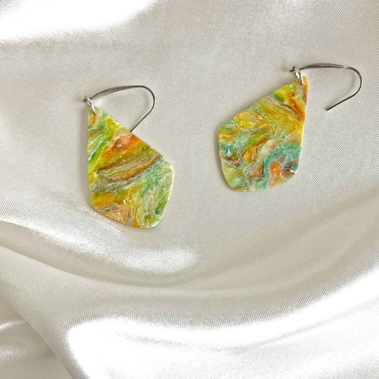 Painter's Pendant Dangle Earrings