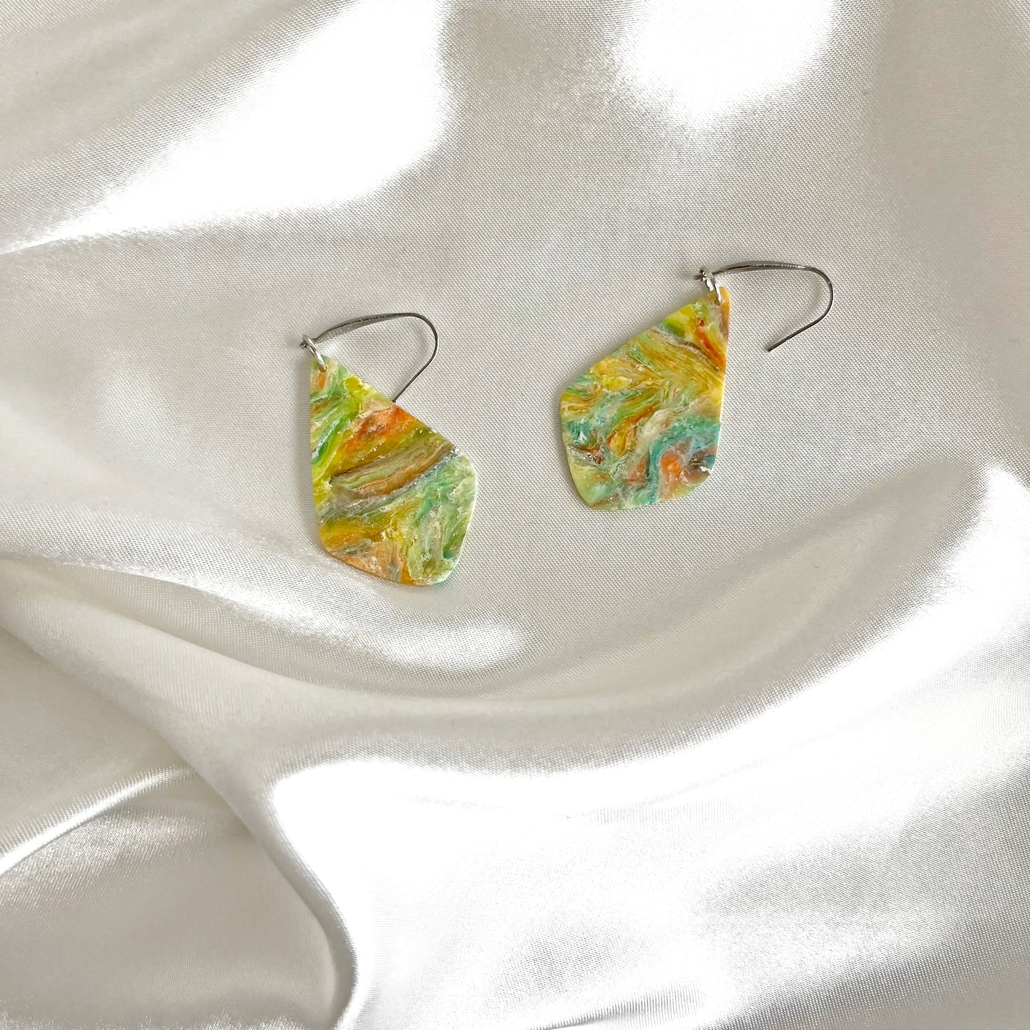 Painter's Pendant Dangle Earrings