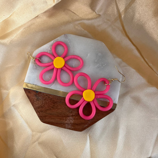 Pink to Purple Daisy Earrings