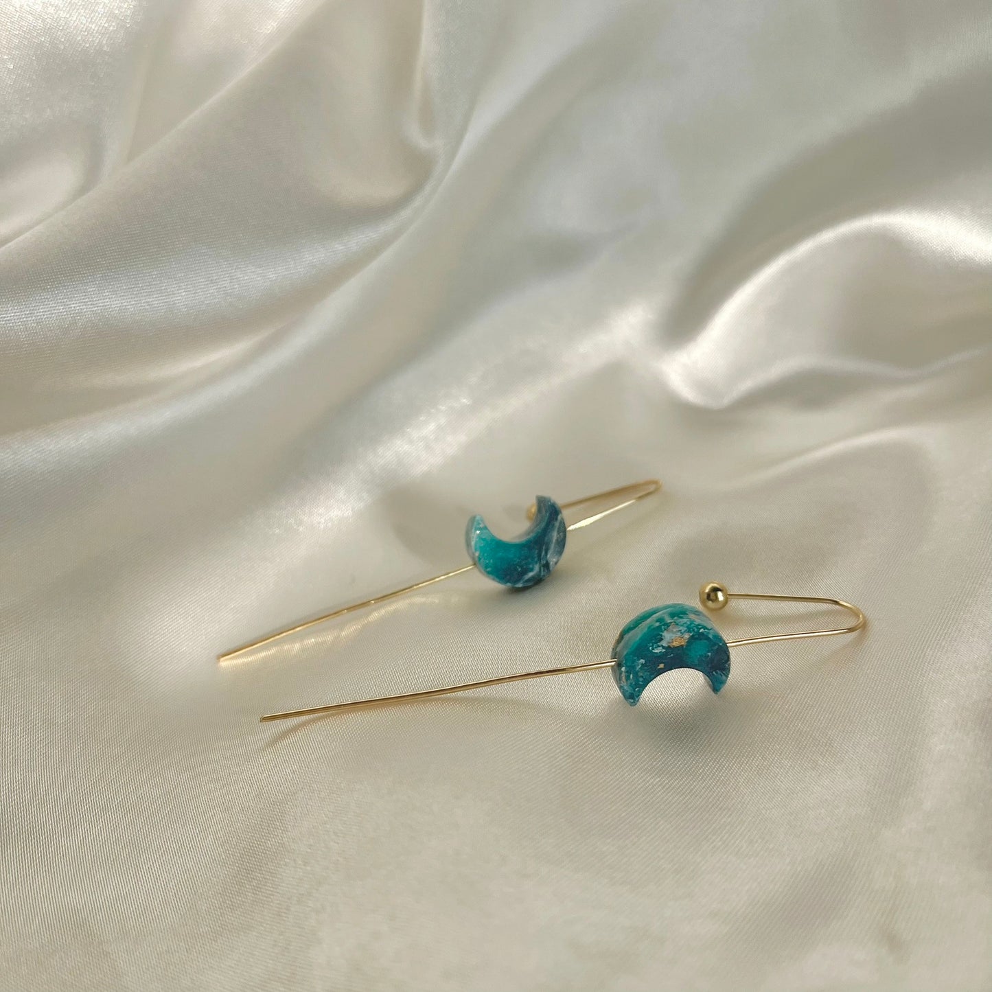 Navy to Teal Moon Ear Pins