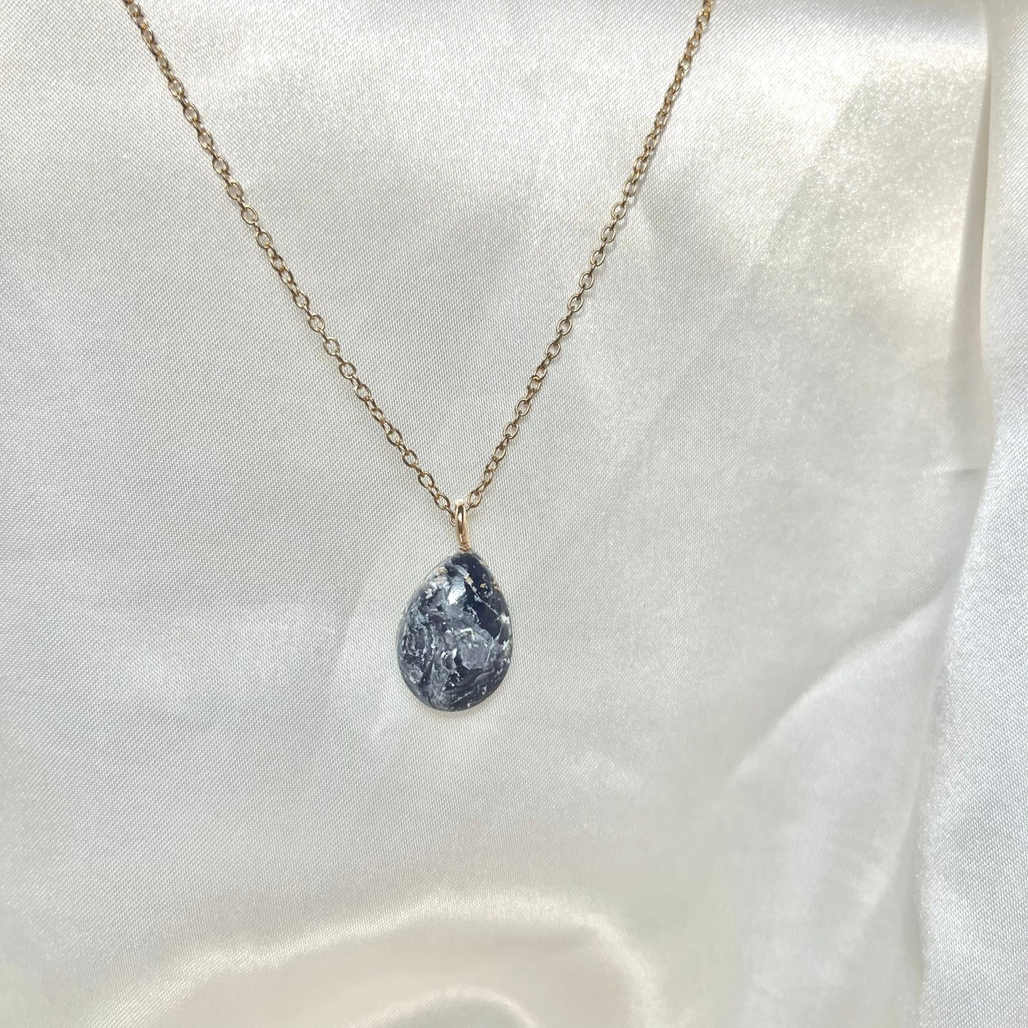 Navy to Teal Teardrop Necklace