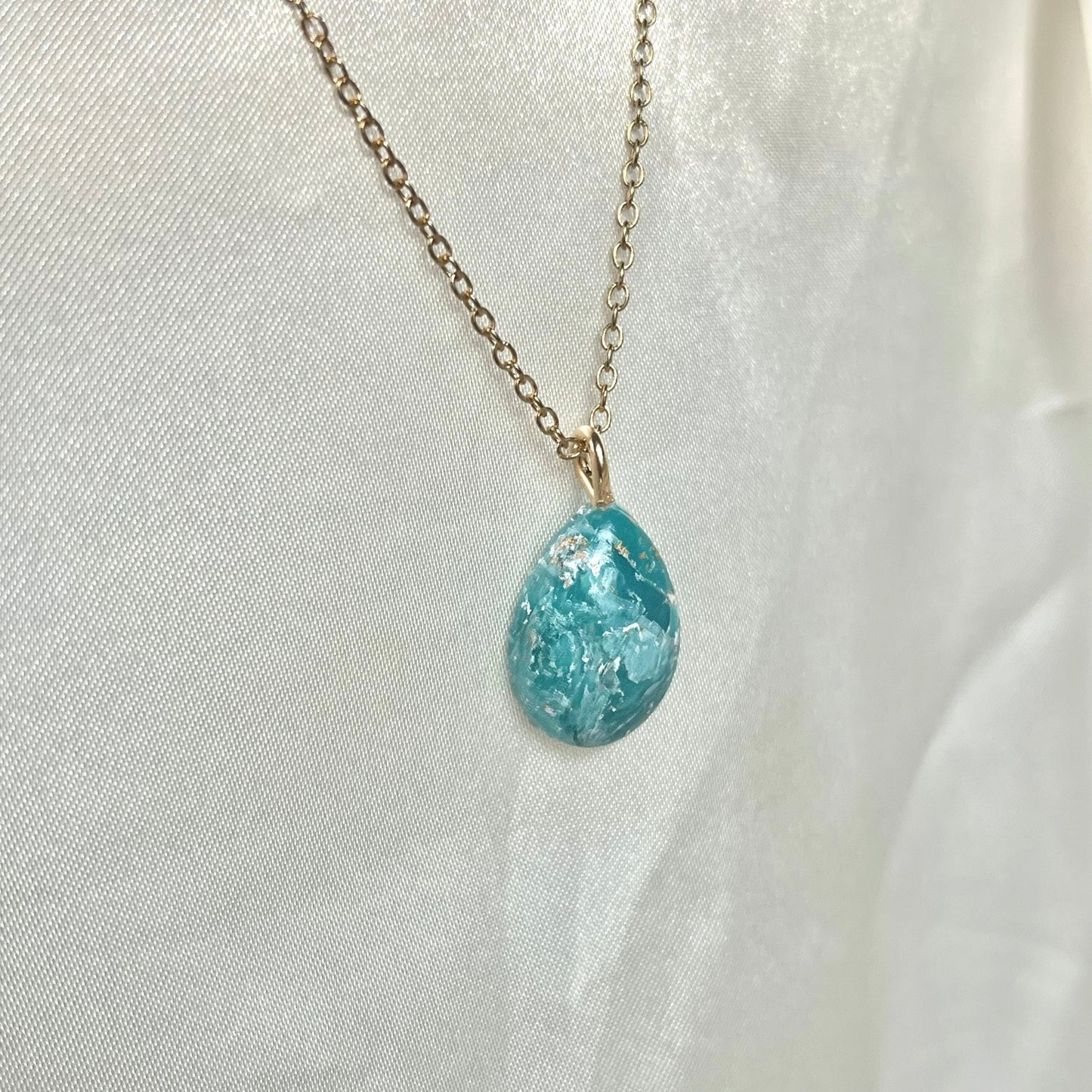 Navy to Teal Teardrop Necklace